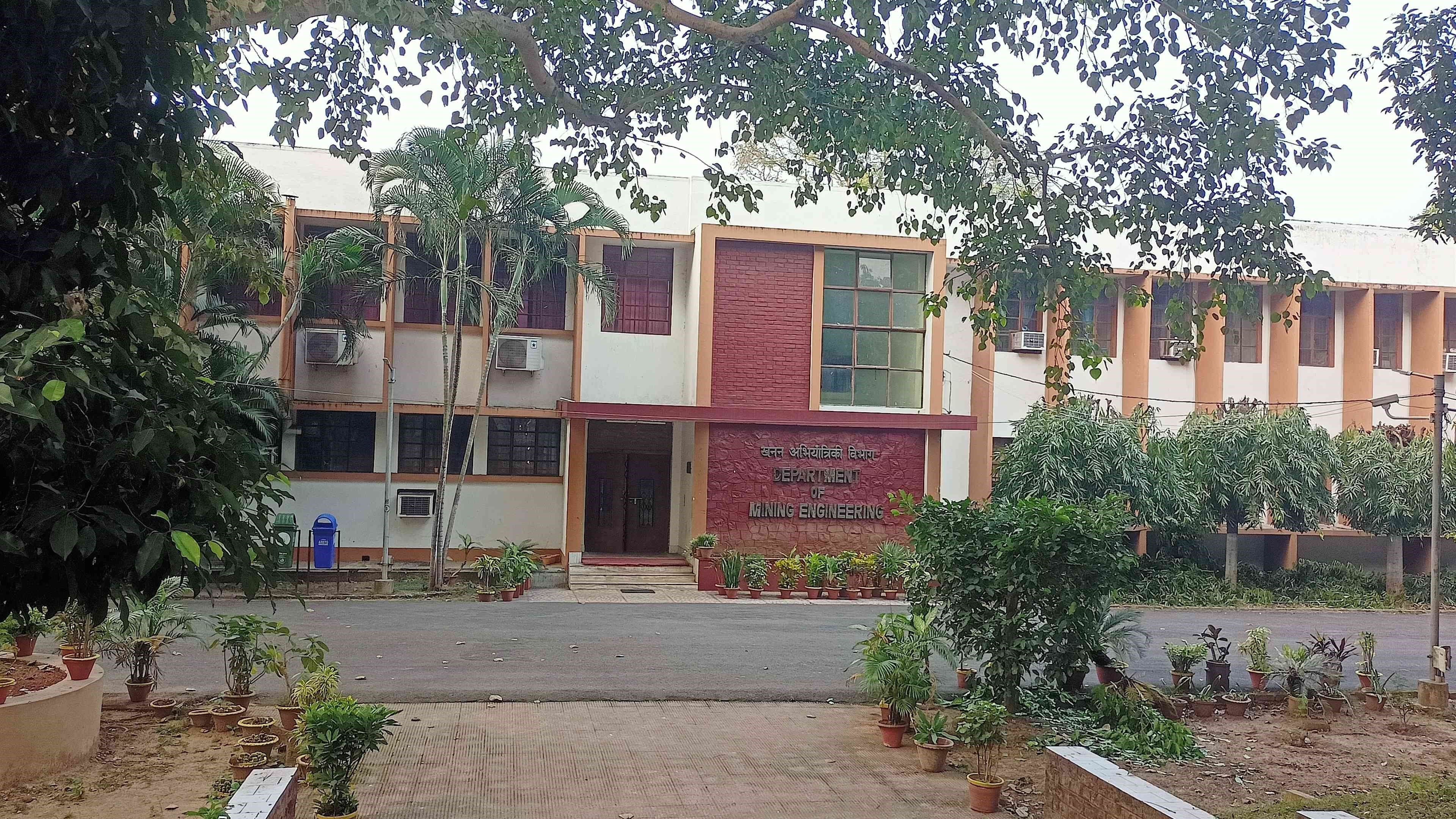 IIT Kharagpur Academic Building photo 39